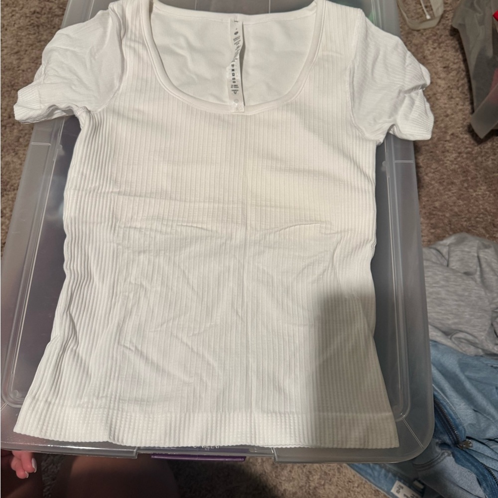 Lululemon Athletica White Fitted Ribbed Short Sleeve Blouse